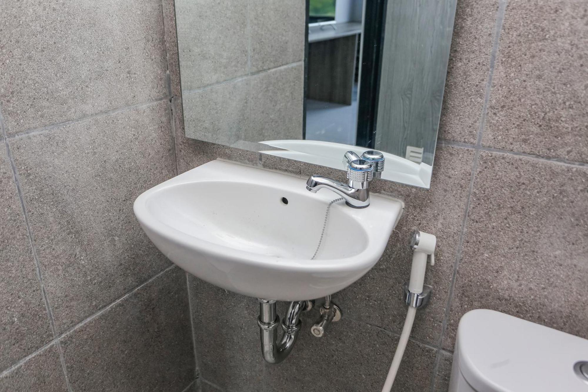 Hotel O Apartment Riverdale Cikarang Near Sgc Mall Bekasi Zewnętrze zdjęcie