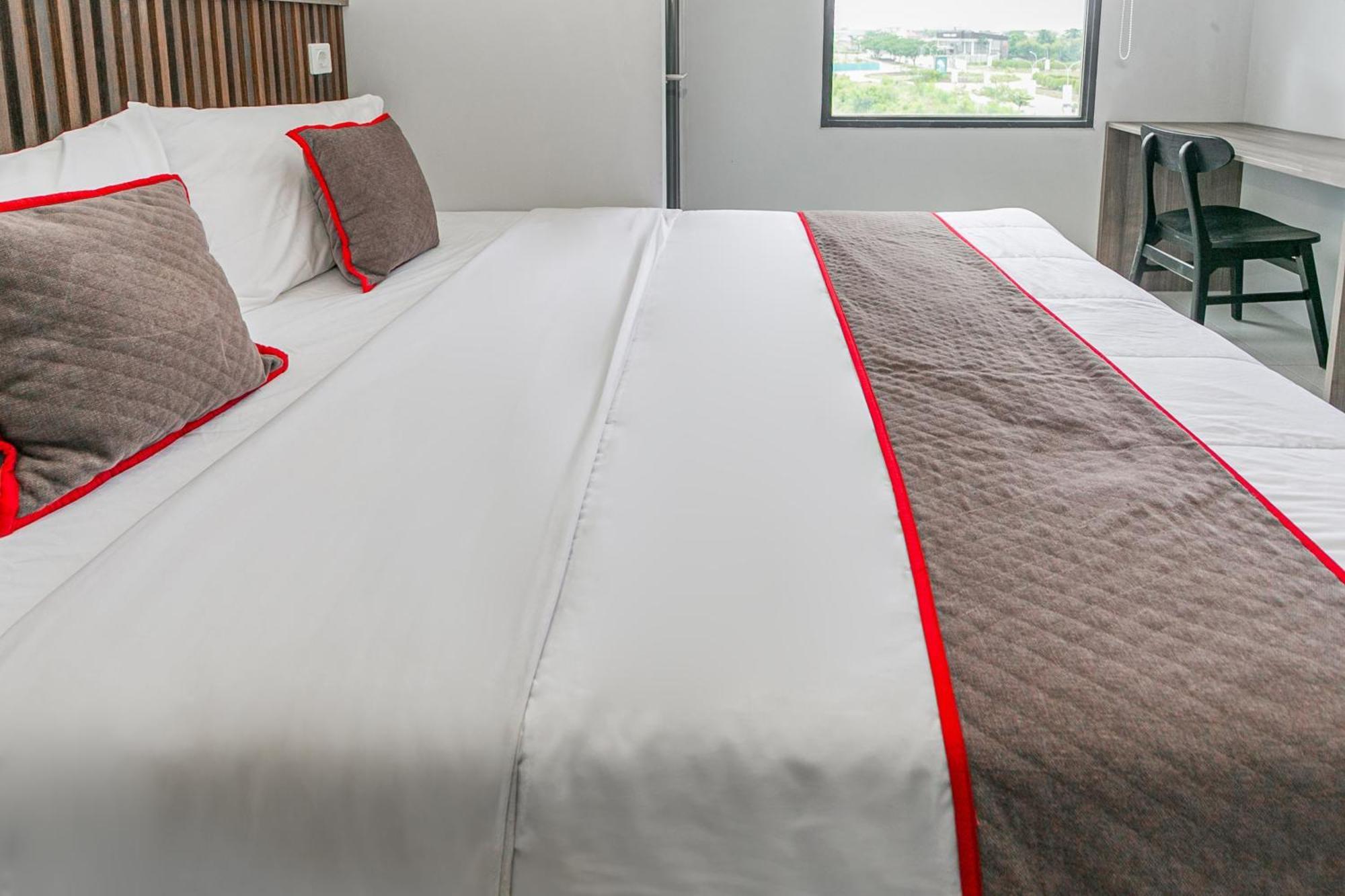 Hotel O Apartment Riverdale Cikarang Near Sgc Mall Bekasi Zewnętrze zdjęcie