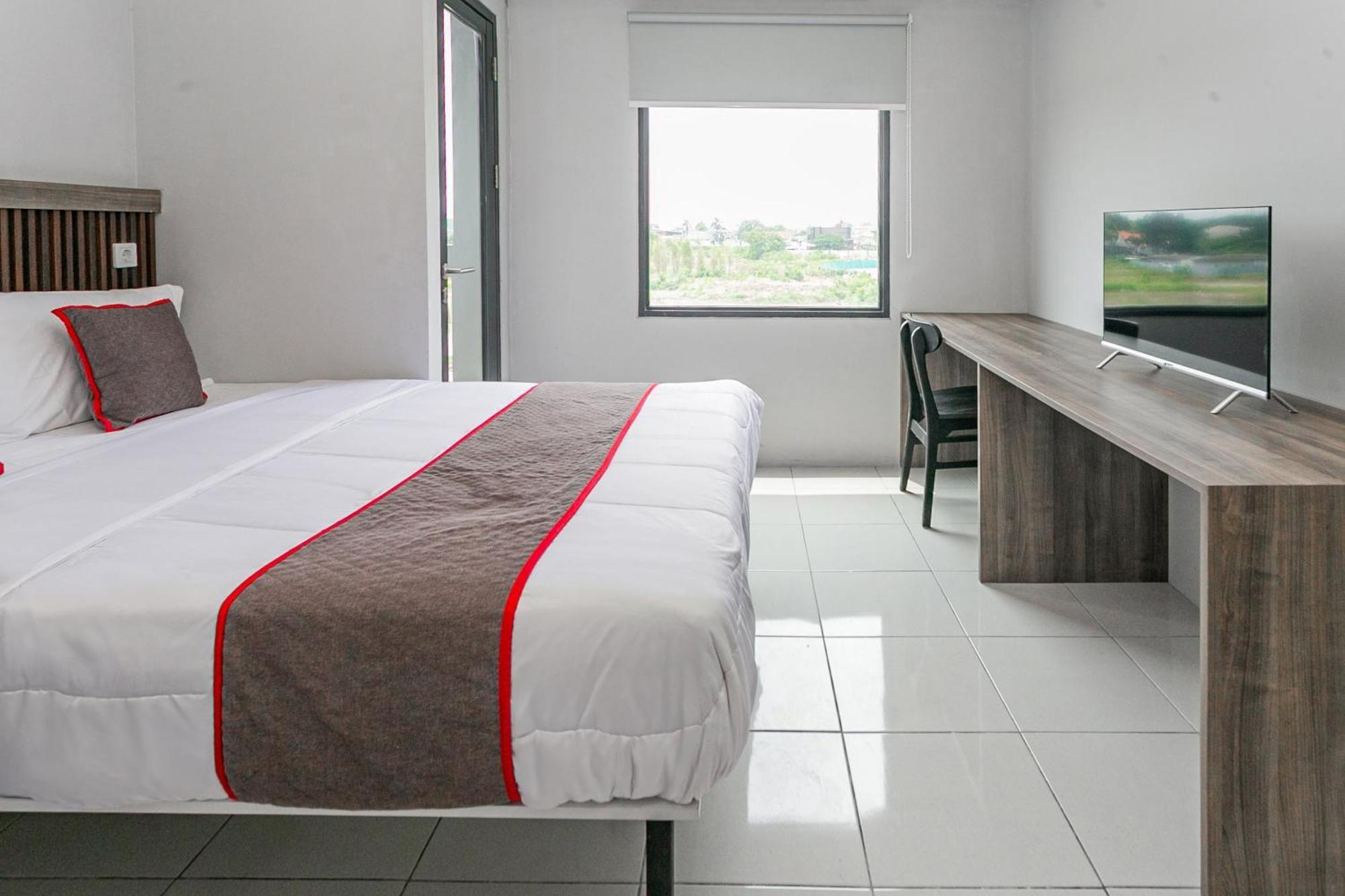 Hotel O Apartment Riverdale Cikarang Near Sgc Mall Bekasi Zewnętrze zdjęcie