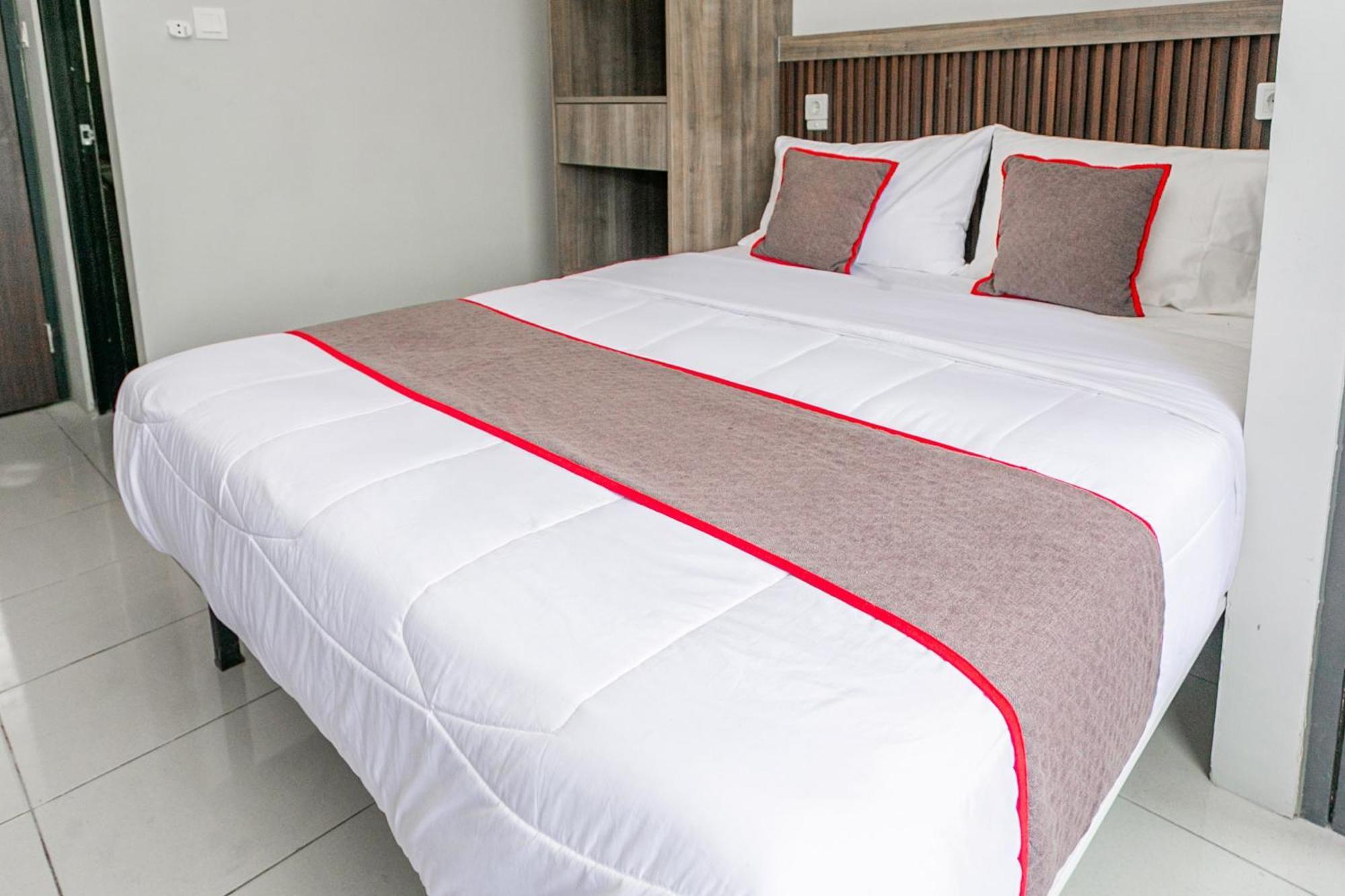 Hotel O Apartment Riverdale Cikarang Near Sgc Mall Bekasi Zewnętrze zdjęcie