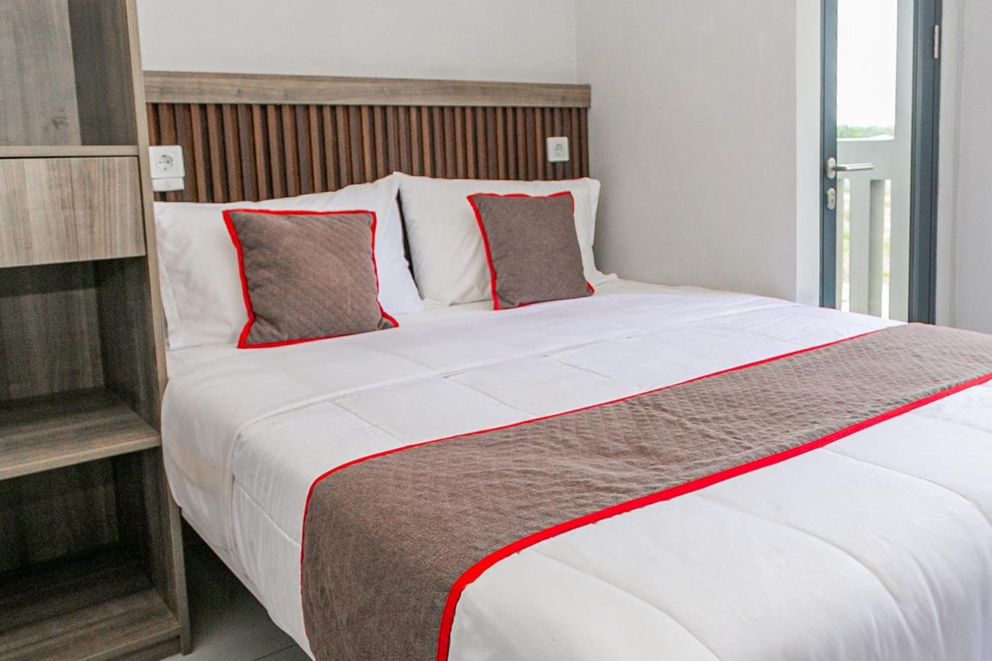 Hotel O Apartment Riverdale Cikarang Near Sgc Mall Bekasi Zewnętrze zdjęcie